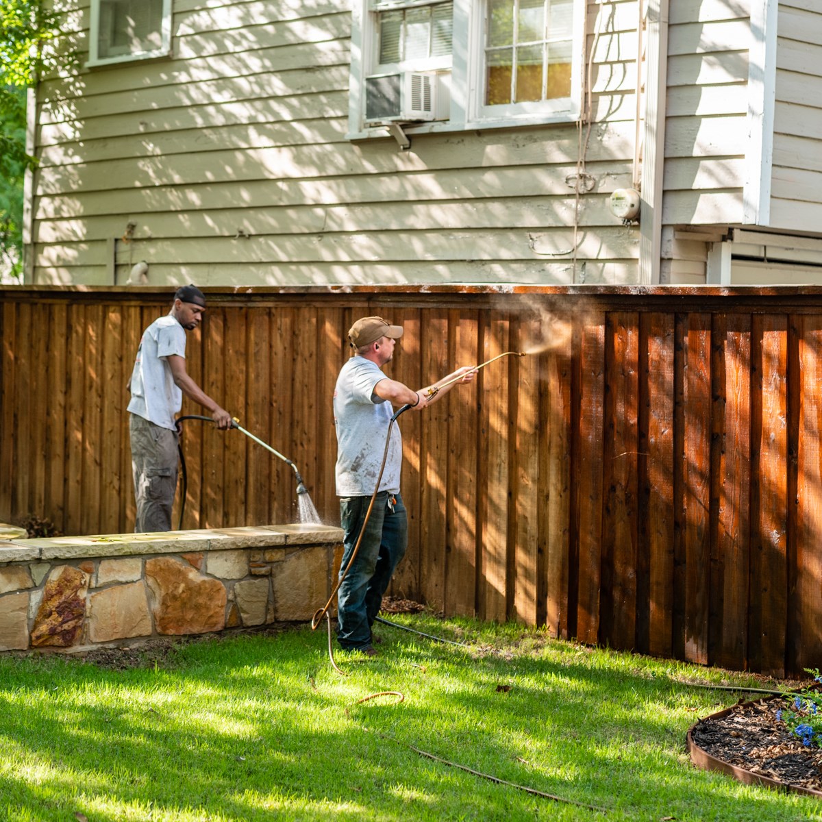 fort worth fence staining